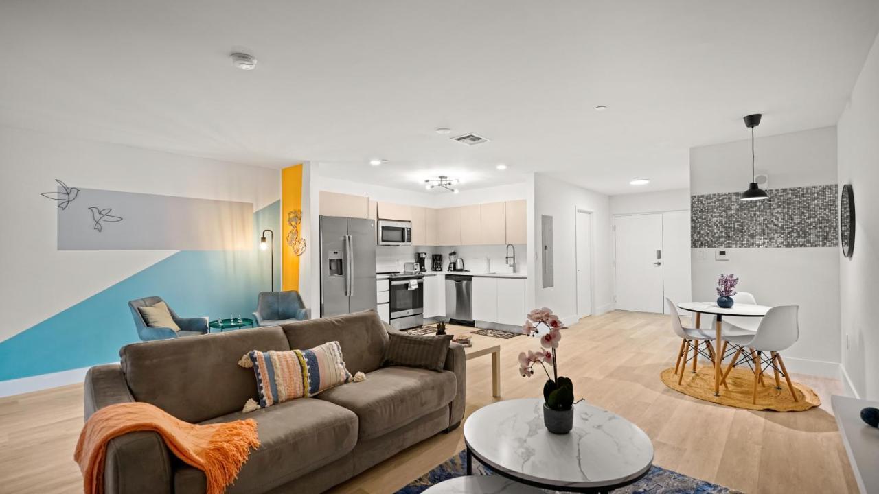Lofts Of Aventura Apartment Miami Exterior photo